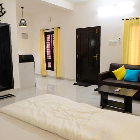 Castle Home Stays Udupi Eksteriør billede